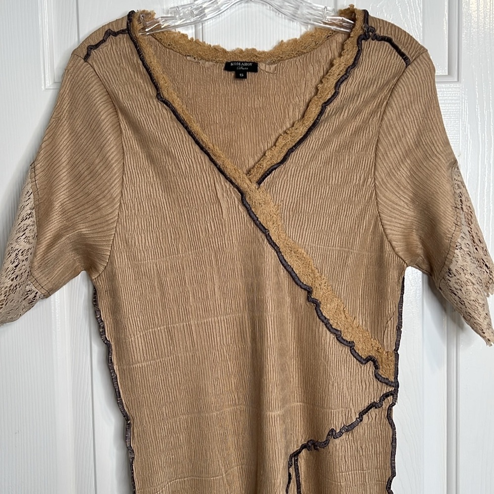 Komarov tan lace midi dress size small stretchy & comfortable - Picture 10 of 15